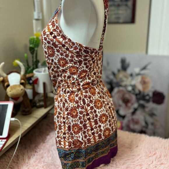 Romper  - Picture 2 of 5